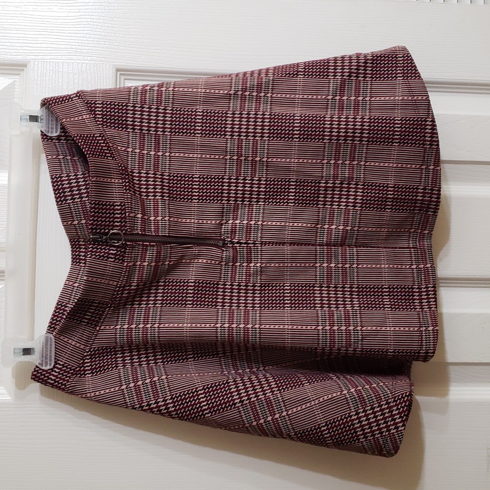SO mini school girl skirt size M